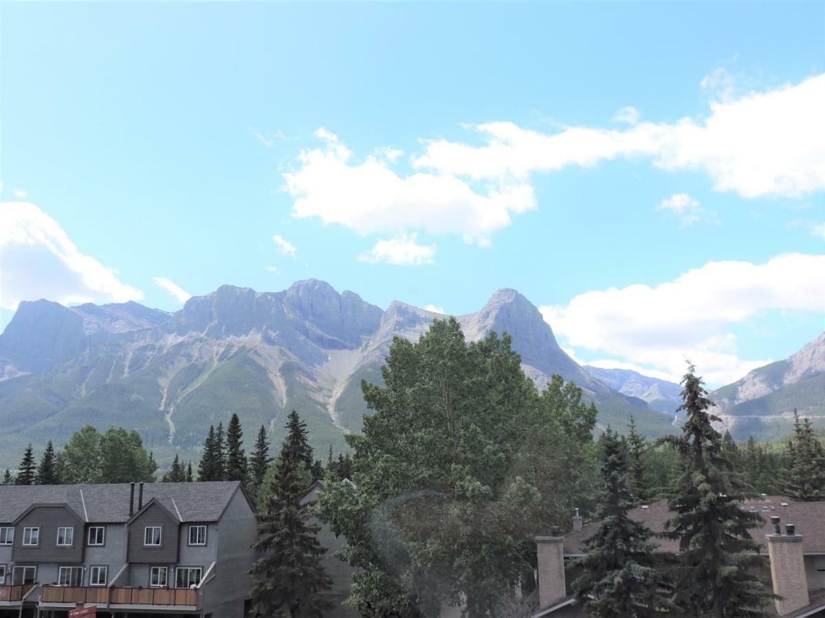 Fenwick Vacation Rental Open Hot Tub Glorious Mountain 2 Bedroom Canmore Dış mekan fotoğraf