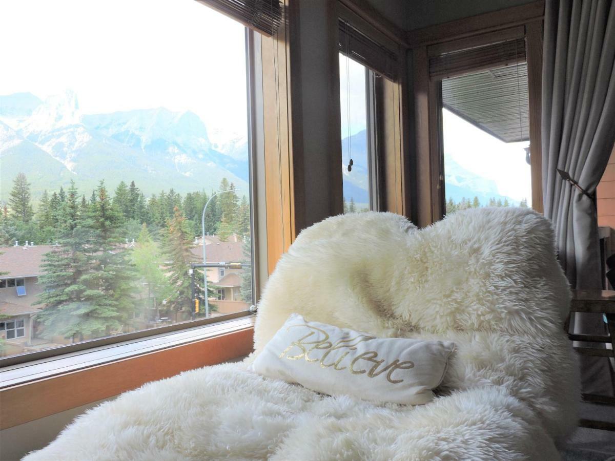 Fenwick Vacation Rental Open Hot Tub Glorious Mountain 2 Bedroom Canmore Dış mekan fotoğraf
